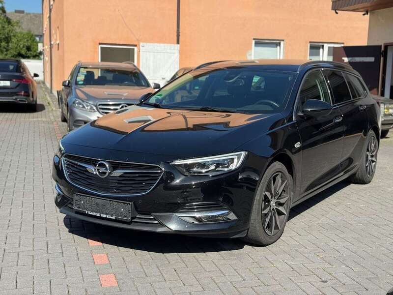Schwarz Gebraucht 2018 Opel Insignia Kombi | 14.490 € (Guter Preis) - Bild 1/4