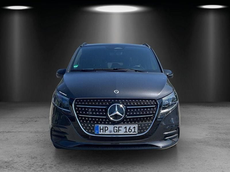 Graphitgrau Gebraucht 2025 Mercedes V250 AMG Van / Kleinbus | 91.035 € - Bild 1/4