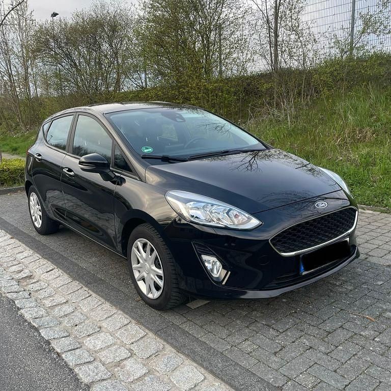 Gebraucht Ford Fiesta 101 PS (74 kW) 2020 Schwarz Kleinwagen