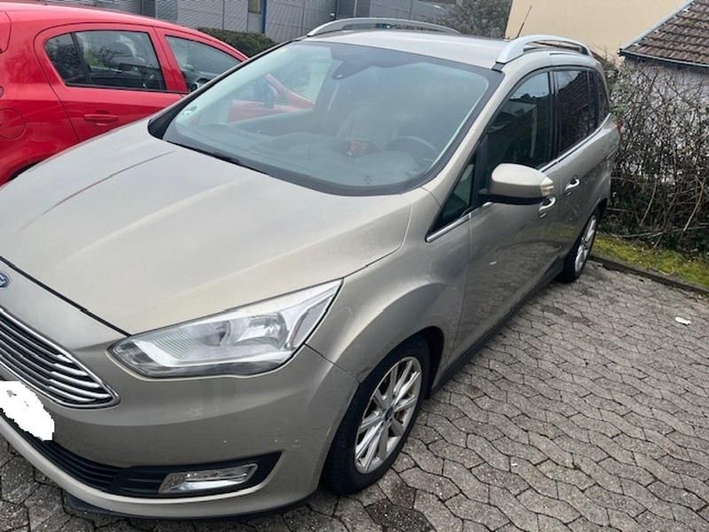 Gebraucht Ford Grand C-Max 120 PS (88 kW) 2015 Van / Kleinbus