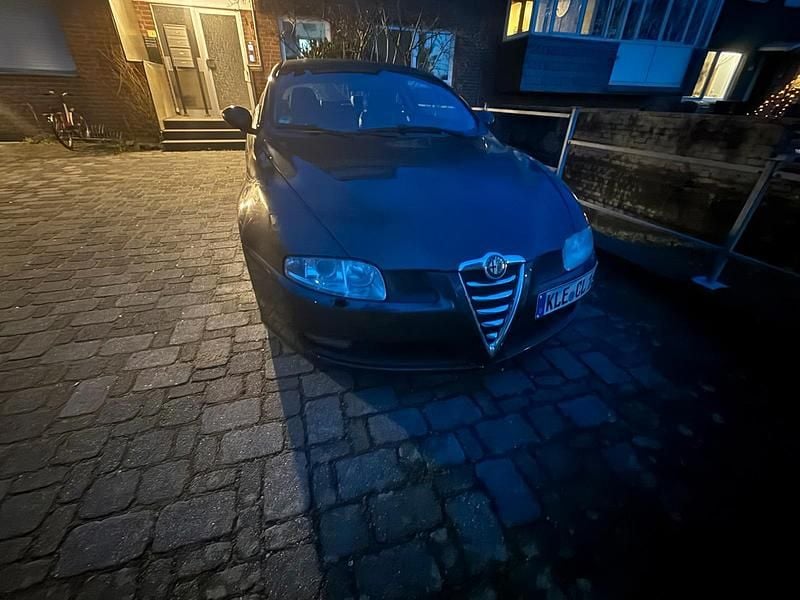 Gebraucht Alfa Romeo GT 166 PS (122 kW) 2005 Grau Coupé