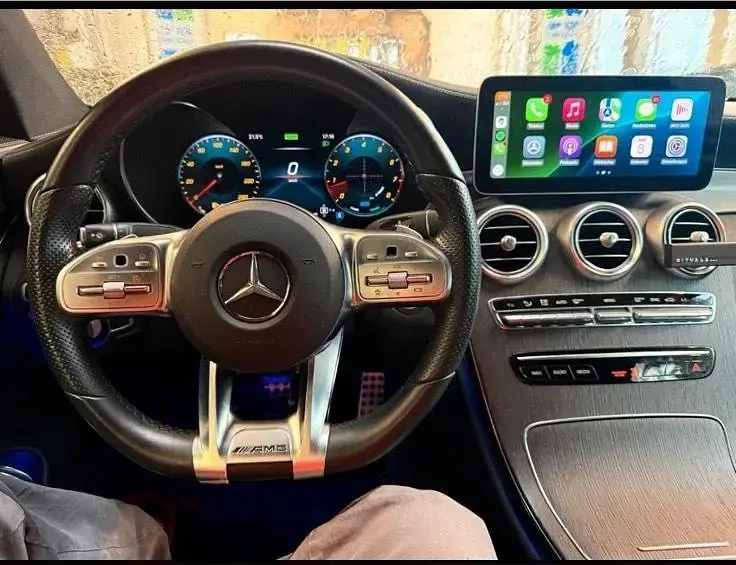 Gebraucht Mercedes C300 AMG 258 PS (189 kW) 2021 Weiß Coupé