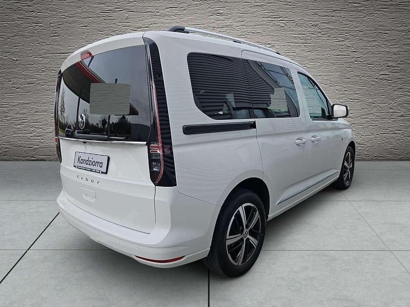 Gebraucht VW Caddy Style 114 PS (83 kW) 2024 Candyweiß Van / Kleinbus
