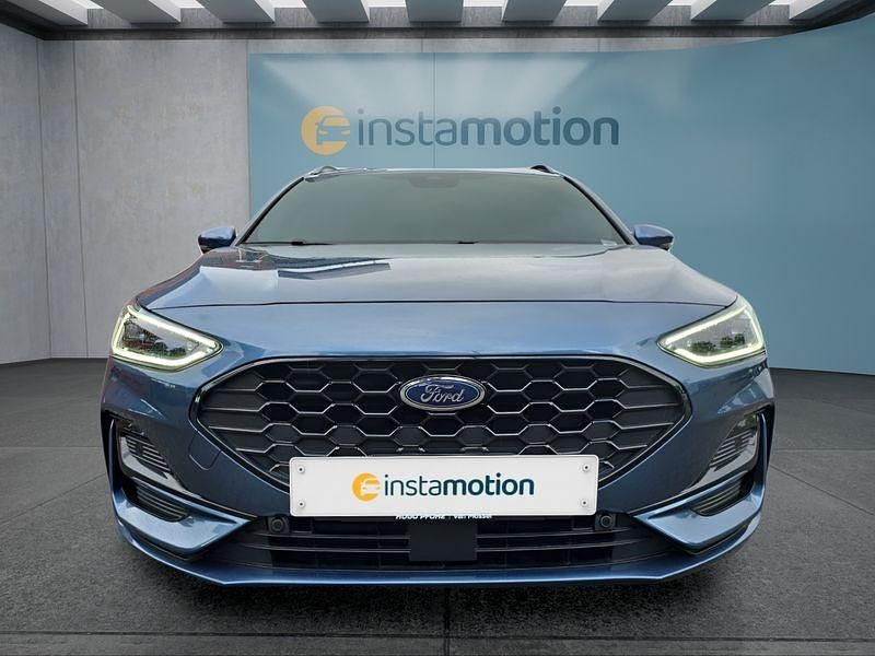 Gebraucht Ford Focus ST-Line 155 PS (114 kW) 2023 Blau Kombi