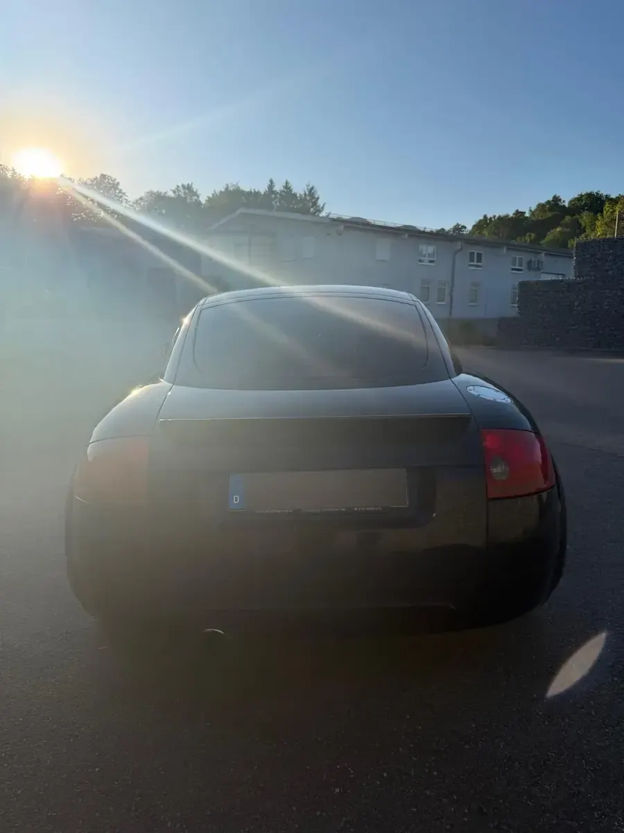 Gebraucht Audi TT Basis 150 PS (110 kW) 2003 Blau Coupé
