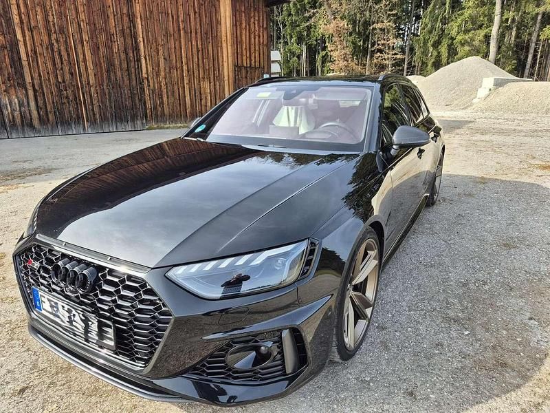 Gebraucht Audi RS4 Comfort 450 PS (330 kW) 2023 Schwarz Kombi