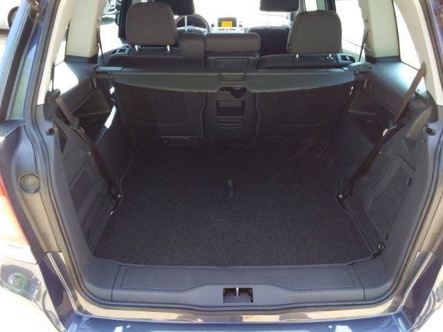 Verkauft Opel Zafira B 1 6 7 Sitzer Gebraucht 09 92 100 Km In Dusseldorf De