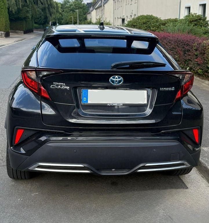 Schwarz Gebraucht 2022 Toyota C-HR SUV | 21.500 € - Bild 1/4