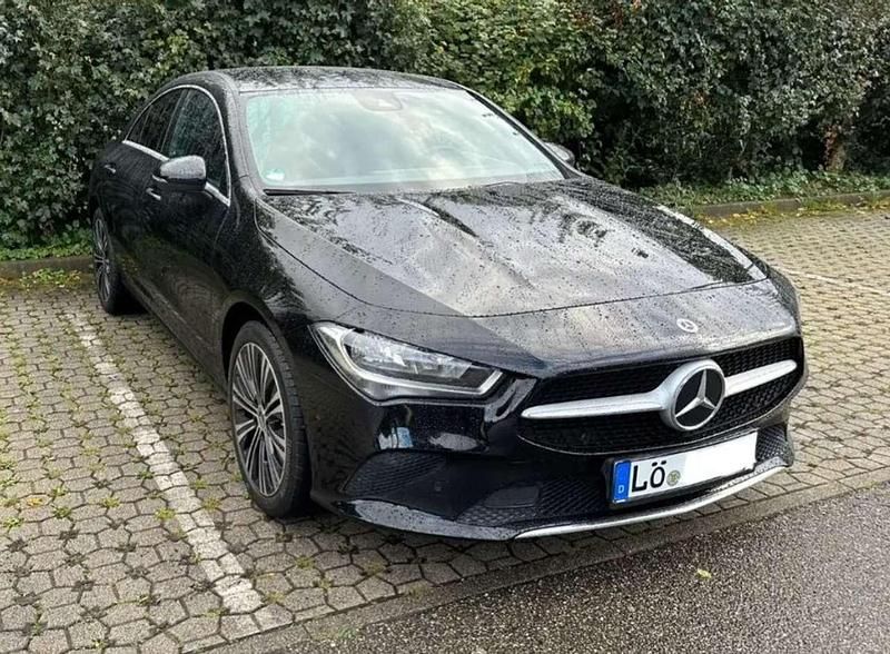 Gebraucht Mercedes CLA180 Progressive 136 PS (100 kW) 2022 Schwarz Limousine