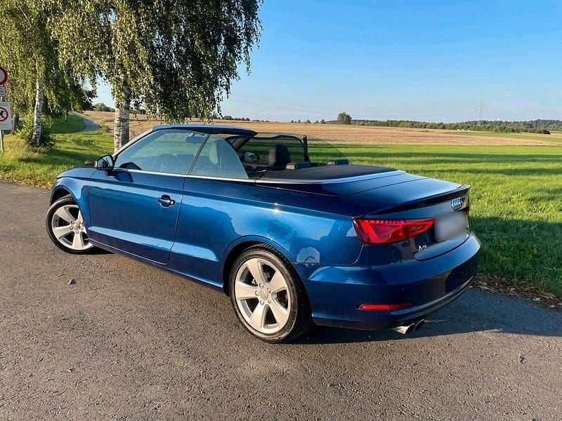 Gebraucht Audi A3 Cabriolet Ambition 179 PS (131 kW) 2014 Blau Cabrio
