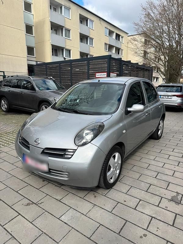 Gebraucht Nissan Micra 81 PS (59 kW) 2005 Silber Kleinwagen