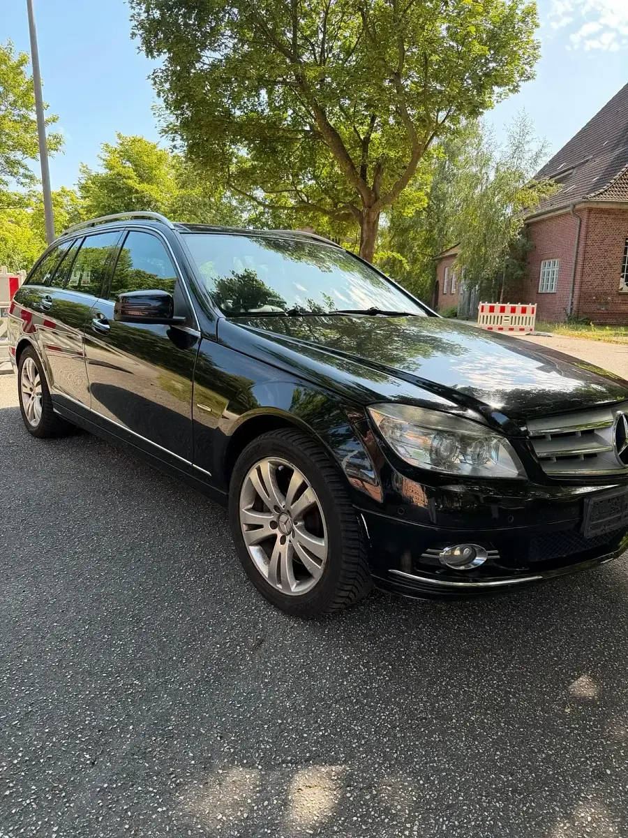 Gebraucht Mercedes C350 224 PS (164 kW) 2009 Schwarz Kombi