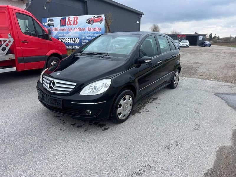 Gebraucht Mercedes B180 109 PS (80 kW) 2007 Schwarz Van / Kleinbus