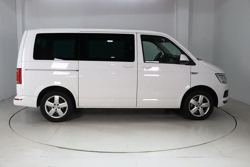 Gebraucht VW Multivan 204 PS (150 kW) 2015 Weiß Van