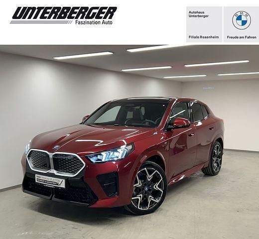 Fire red Gebraucht 2024 BMW iX2 M Sport SUV | 54.450 € (Guter Preis) - Bild 1/4