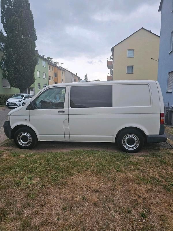 Gebraucht VW Transporter 102 PS (75 kW) 2008 Weiß Van