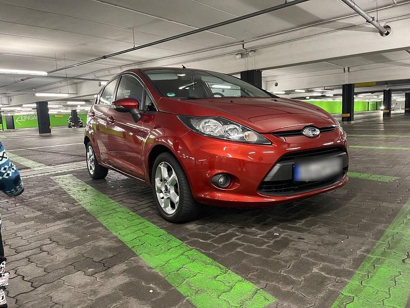 Orange Gebraucht 2009 Ford Fiesta Trend Kleinwagen | 4.000 € (Etwas zu teuer) - Bild 1/4
