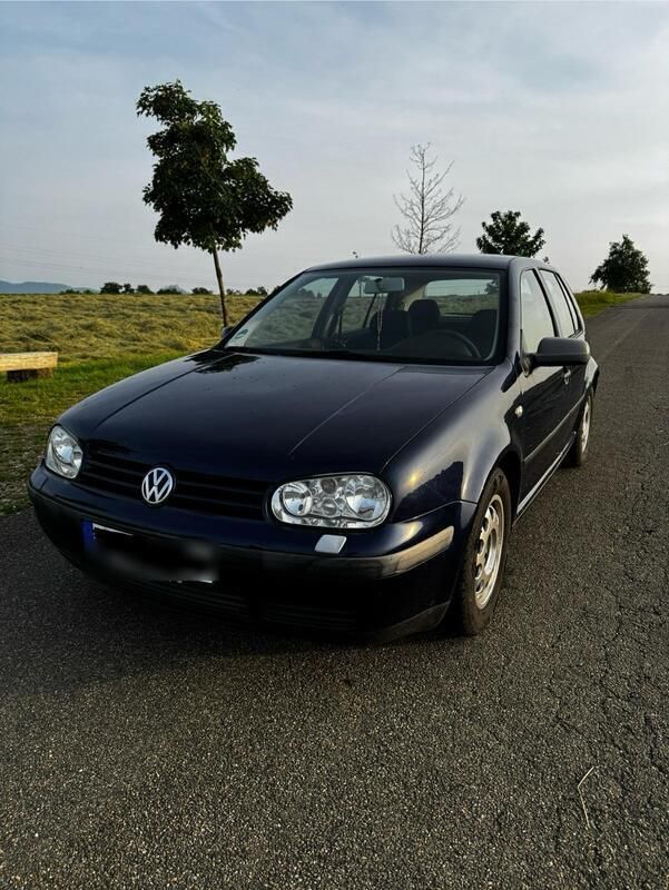 Blau Gebraucht 2000 VW Golf IV Kleinwagen | 2.900 € (Fairer Preis) - Bild 1/4
