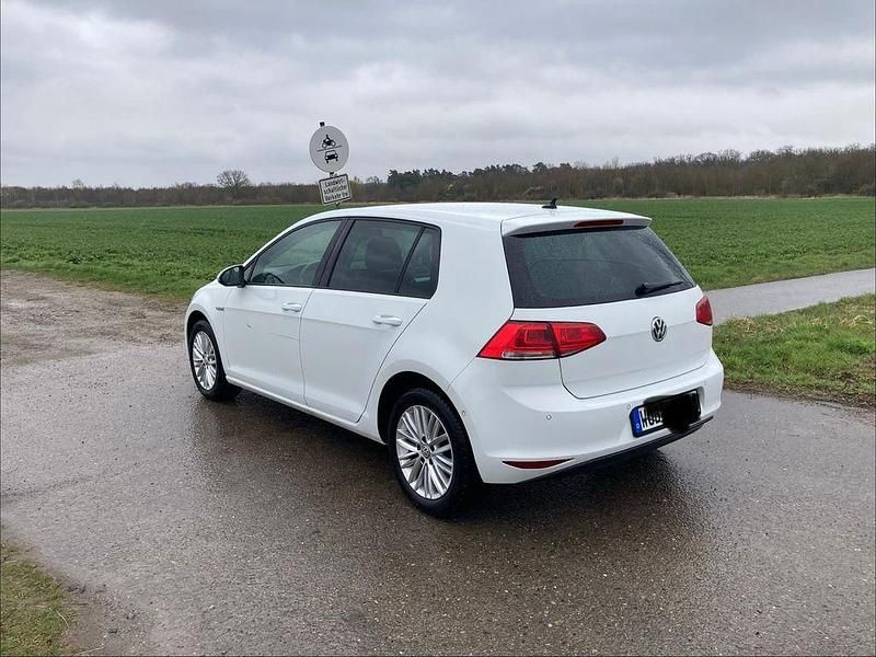 Gebraucht VW Golf VII Cup 86 PS (63 kW) 2014 Weiß Limousine