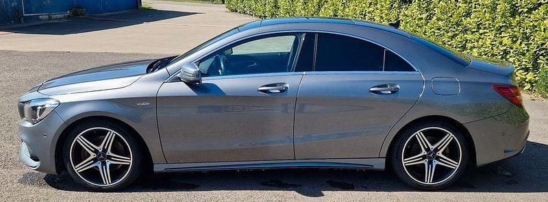 Gebraucht Mercedes CLA250 Edition 218 PS (160 kW) 2017 Grau Limousine