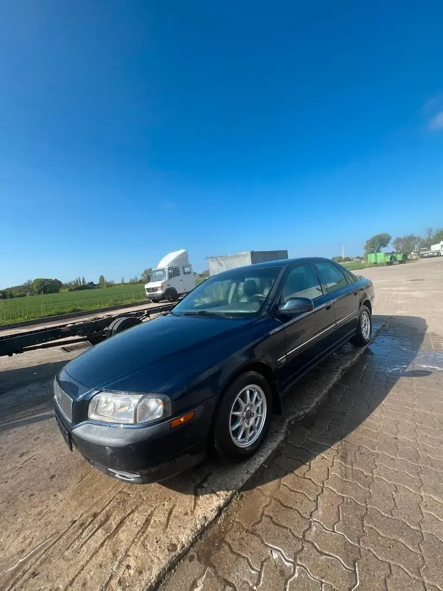 Gebraucht Volvo S80 140 PS (102 kW) 2000 Blau Limousine