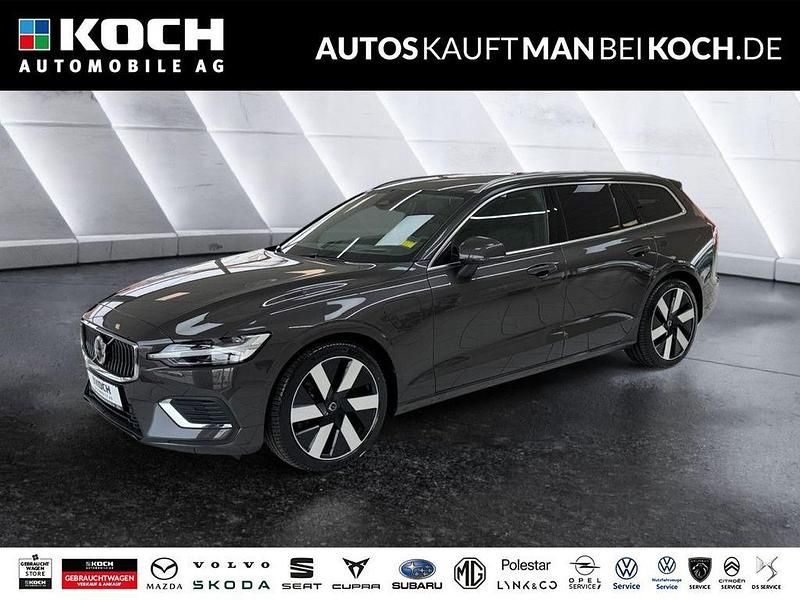 Gebraucht Volvo V60 Plus 253 PS (186 kW) 2025 Grau Kombi