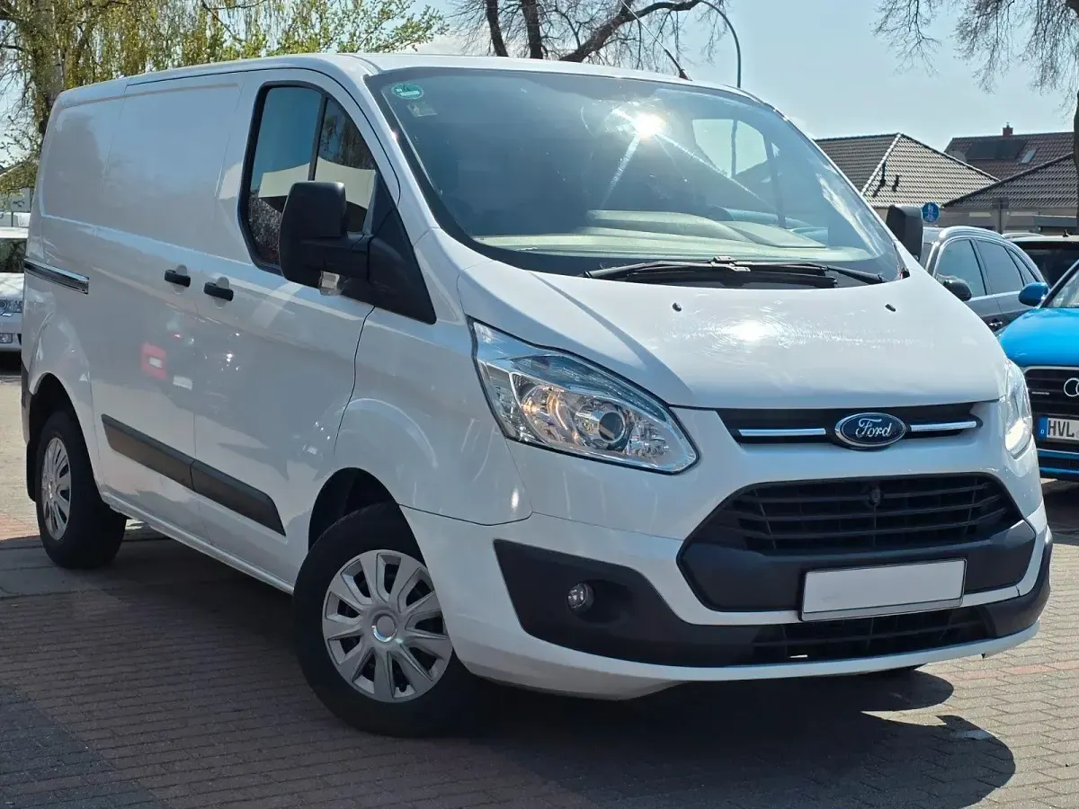 Gebraucht Ford Transit Custom Trend 101 PS (74 kW) 2014 Weiß Van / Kleinbus