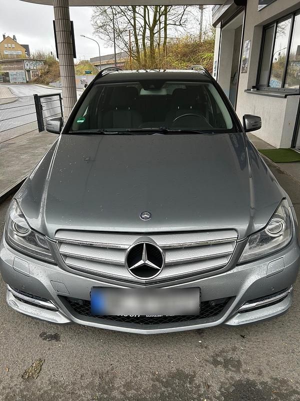Gebraucht Mercedes C220 170 PS (125 kW) 2012 Silber Kombi