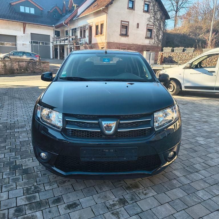 Gebraucht Dacia Sandero 90 PS (66 kW) 2012 Schwarz Limousine