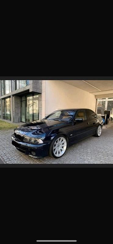 Schwarz Gebraucht 2002 BMW 520 M Sport Limousine | 4.800 € (Teuer) - Bild 1/4