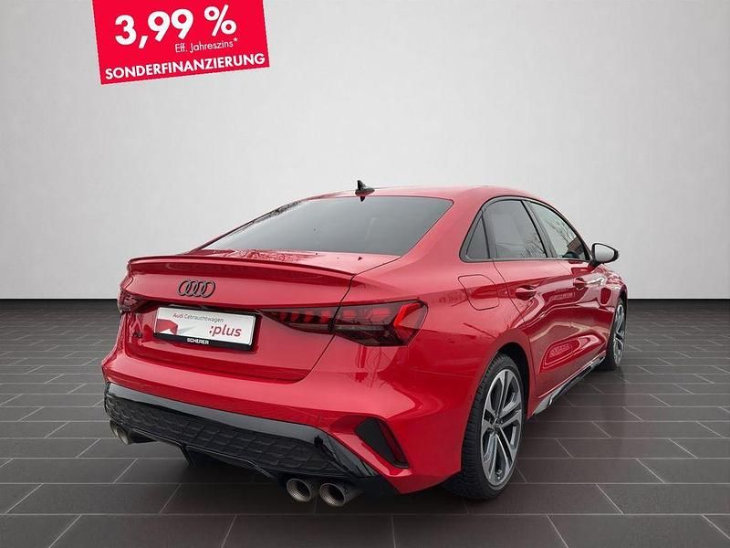 Gebraucht Audi S3 Comfort 333 PS (244 kW) 2025 Progressivrot metallic (metallic) Limousine