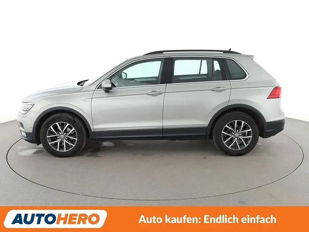 Gebraucht VW Tiguan Comfortline 150 PS (110 kW) 2016 Grau SUV