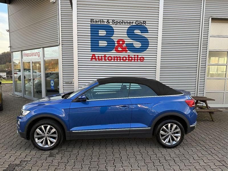 Gebraucht VW T-Roc Cabriolet Style 116 PS (85 kW) 2021 Ravennablau Cabrio