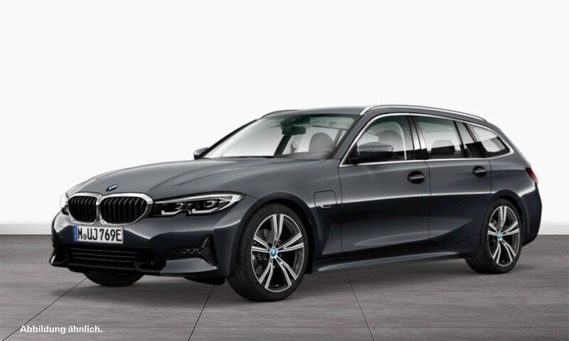Grau Gebraucht 2022 BMW 330e Sport Line Kombi | 37.390 € (Fairer Preis) - Bild 1/3