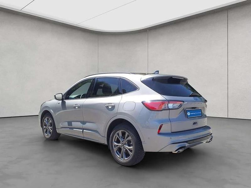 Gebraucht Ford Kuga ST-Line X 150 PS (110 kW) 2023 Solar silver metallic SUV