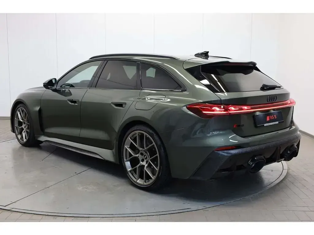 Neu Audi RS5 Sport 639 PS (469 kW) 2026 Bedfordgrün metallic Kombi