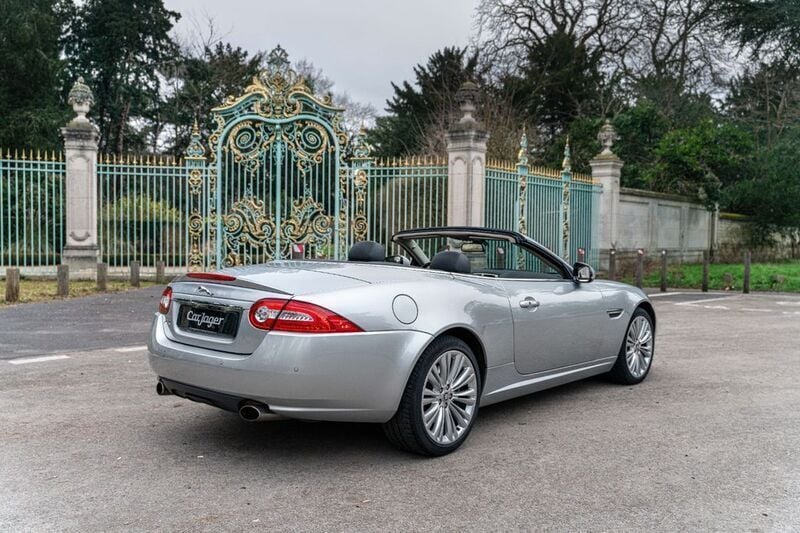 Grau Gebraucht 2014 Jaguar XK Cabrio | 38.900 € (Etwas zu teuer) - Bild 1/4