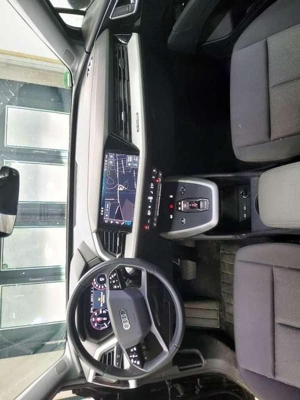 Gebraucht Audi Q4 Sportback e-tron Comfort 125 kW (170 PS) 2023 SUV