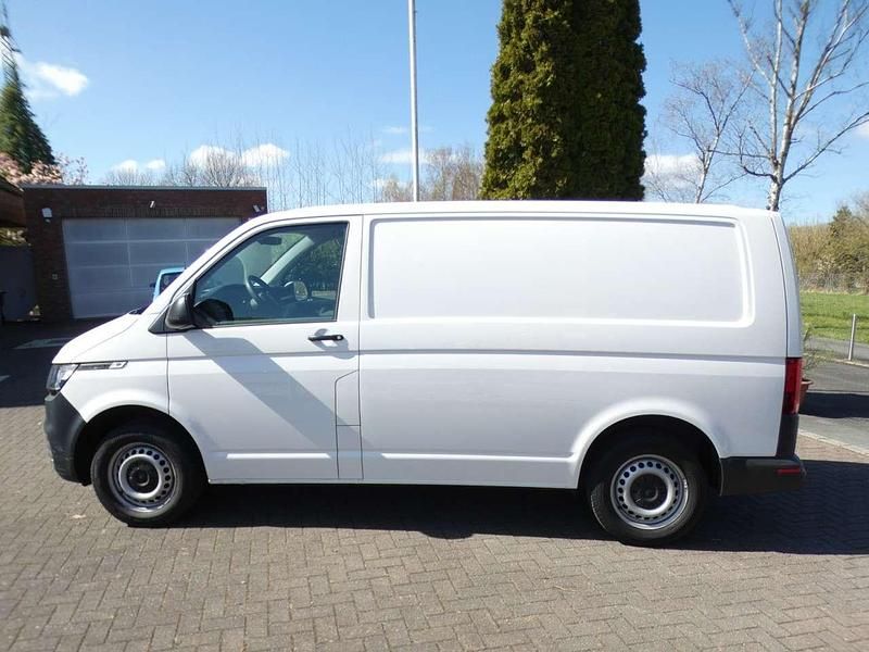 Gebraucht VW Transporter 90 PS (66 kW) 2021 Weiß Van