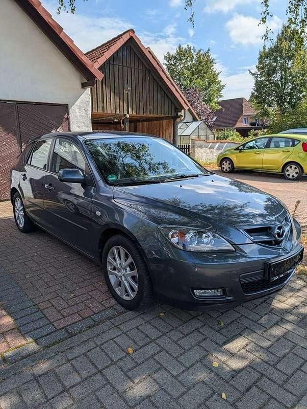 Grau Gebraucht 2008 Mazda 3 Active Kleinwagen | 3.400 € (Fairer Preis) - Bild 1/4