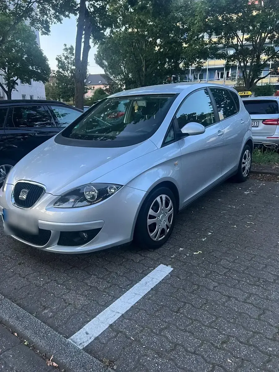 Gebraucht Seat Altea 105 PS (77 kW) 2005 Silber Van / Kleinbus