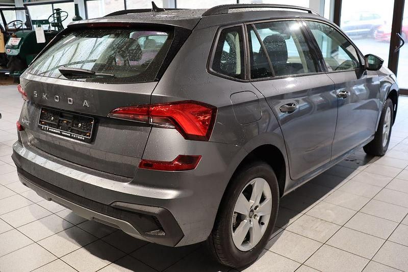 Neu Skoda Kamiq 116 PS (85 kW) 2026 Grau SUV
