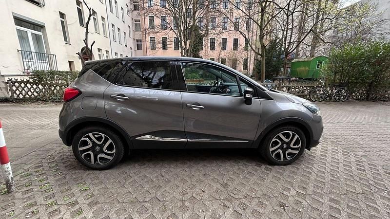 Gebraucht Renault Captur Intens 90 PS (66 kW) 2017 Grau SUV