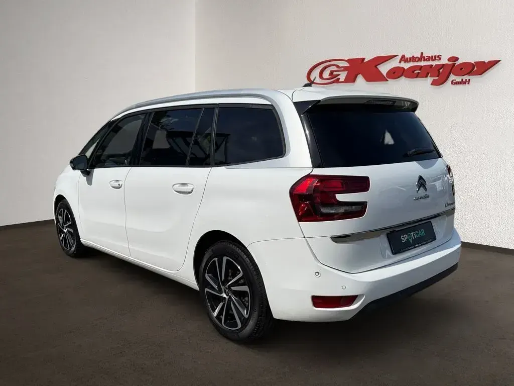 Gebraucht Citroën C4 SpaceTourer PureTech 131 PS (96 kW) 2021 Polarweiß Van / Kleinbus