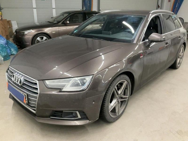 Schwarz Gebraucht 2018 Audi A4 Sport Limousine | 15.441 € (Superpreis) - Bild 1/4