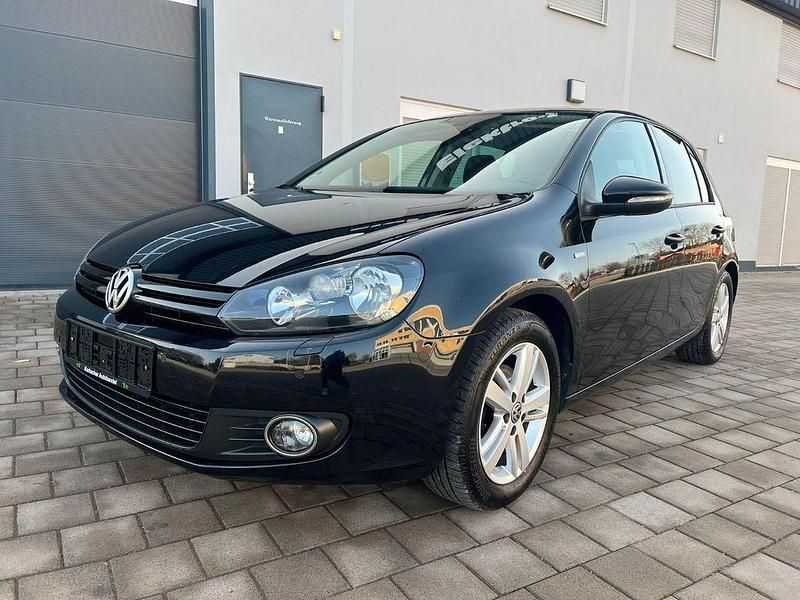 Gebraucht VW Golf VII Match 105 PS (77 kW) 2012 Schwarz Limousine