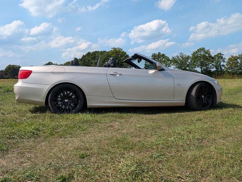 Occasion BMW 330 Cabriolet Performance 245 ch (180 kW) 2011 Argent Cabriolet