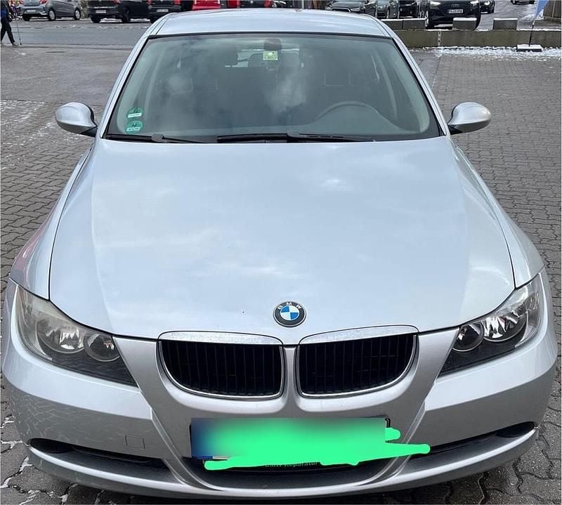 Gebraucht BMW 318 143 PS (105 kW) 2007 Silber Kombi