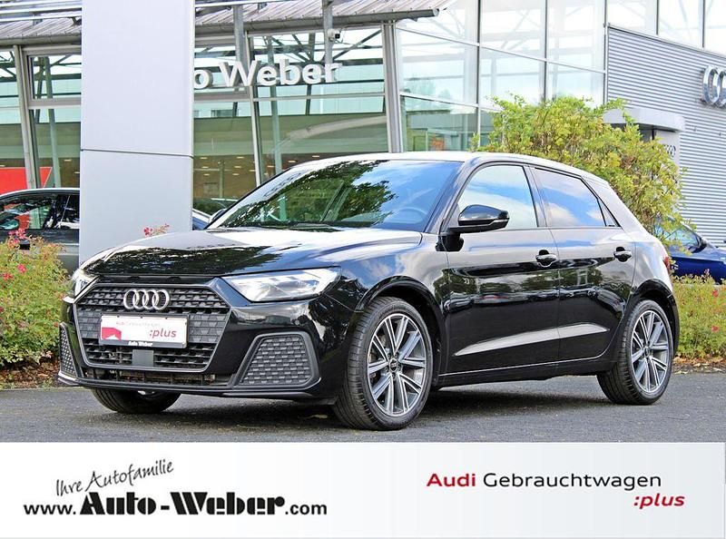 Schwarz Gebraucht 2022 Audi A1 Sportback Ambiente Kleinwagen | 18.960 € (Superpreis) - Bild 1/4