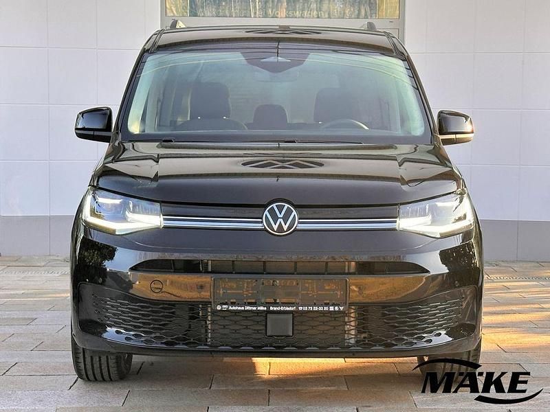 Neu VW Caddy 122 PS (89 kW) 2025 Deep black perleffekt Van / Kleinbus